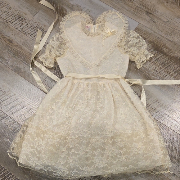 Vintage Merry doll 60s 70s Dress with Flutter Sleeves - Picture 1 of 7